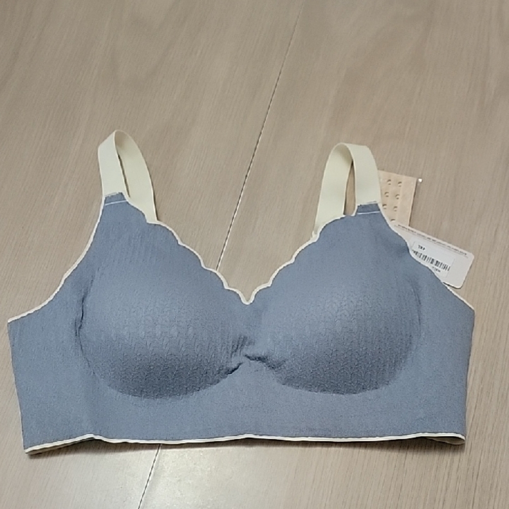 Elegant Blue and Cream Women's Bra